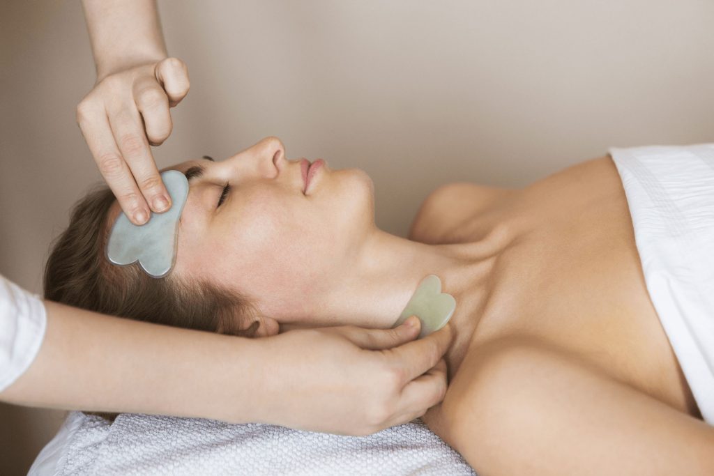 chinese facelift gua sha in toronto